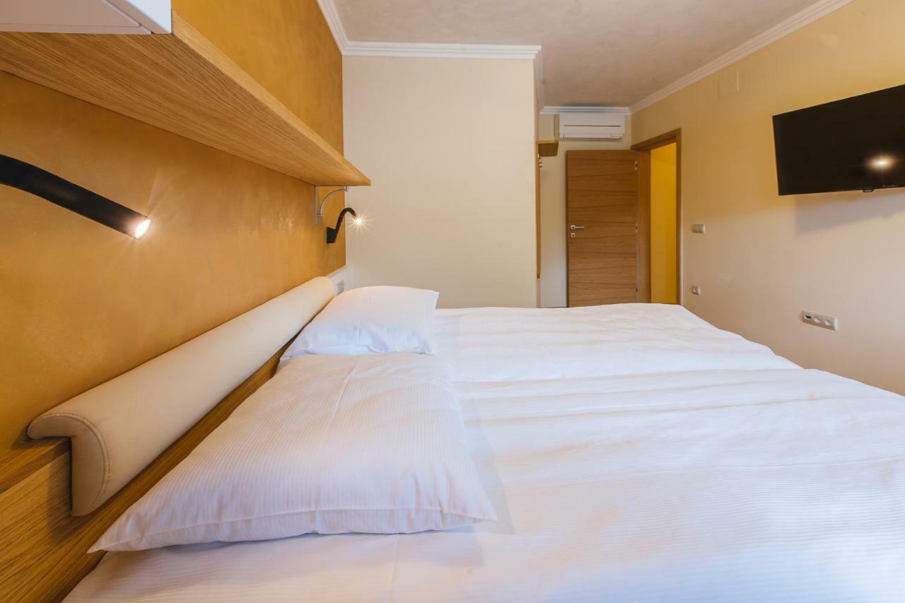Apartment Ledrar Bled Bagian luar foto